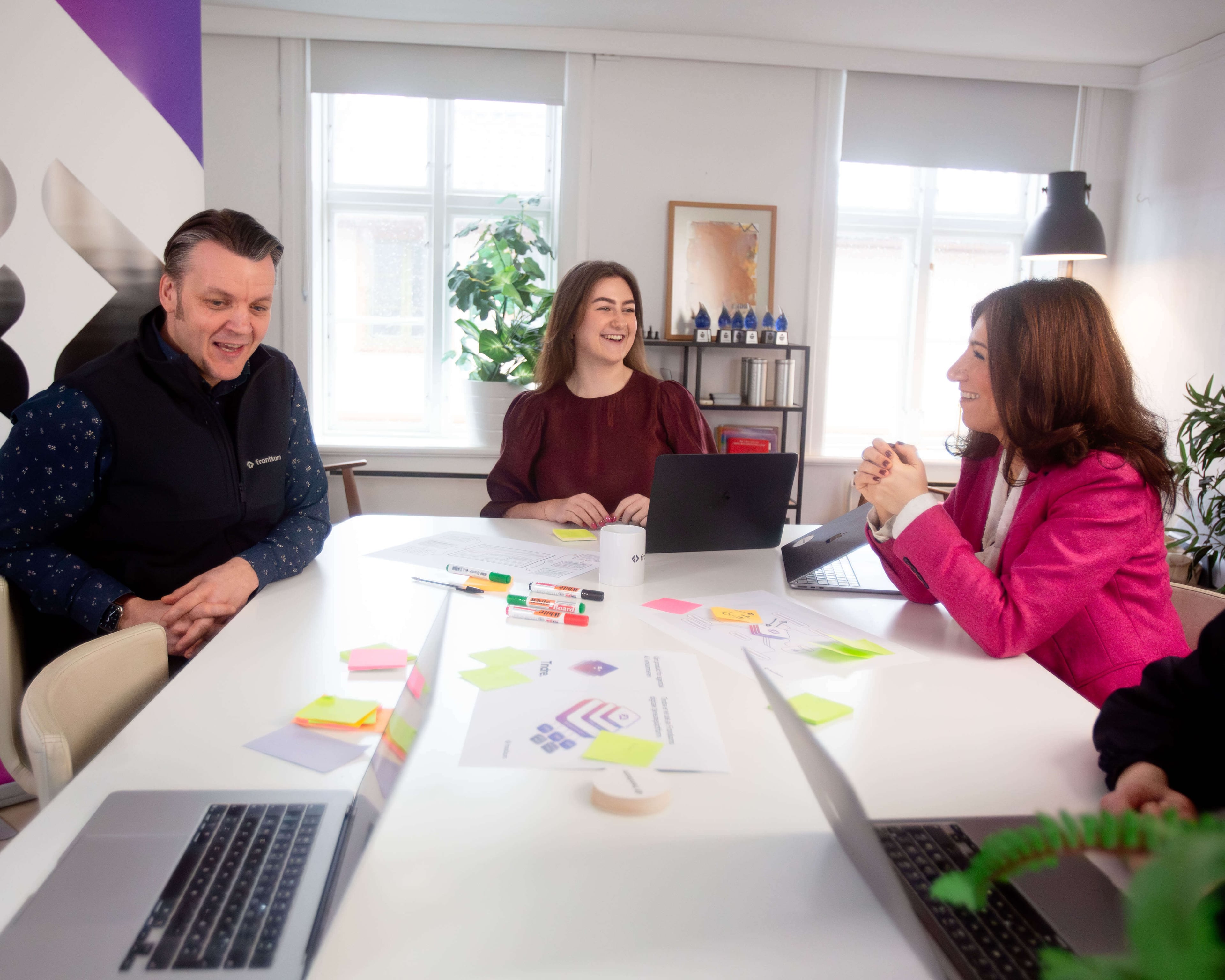 Tverrfaglig team i møte